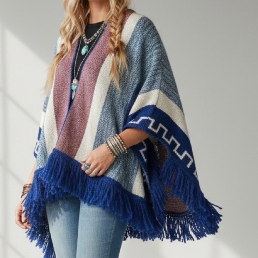 Vintage Classic Creations California Boho western Fringe Knit Poncho shawl Blue
